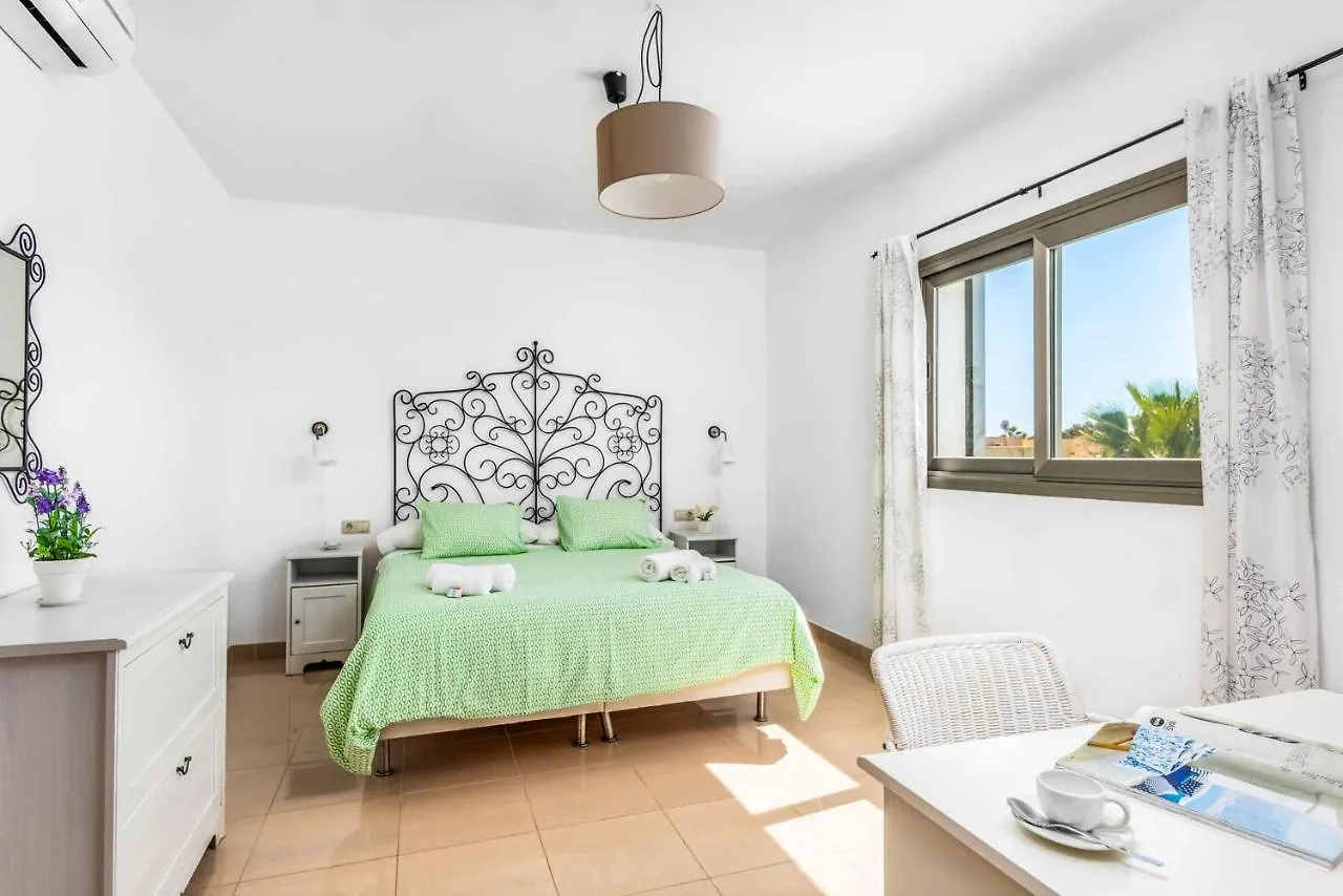 Villa Perez Cala'N Bosch  Spain